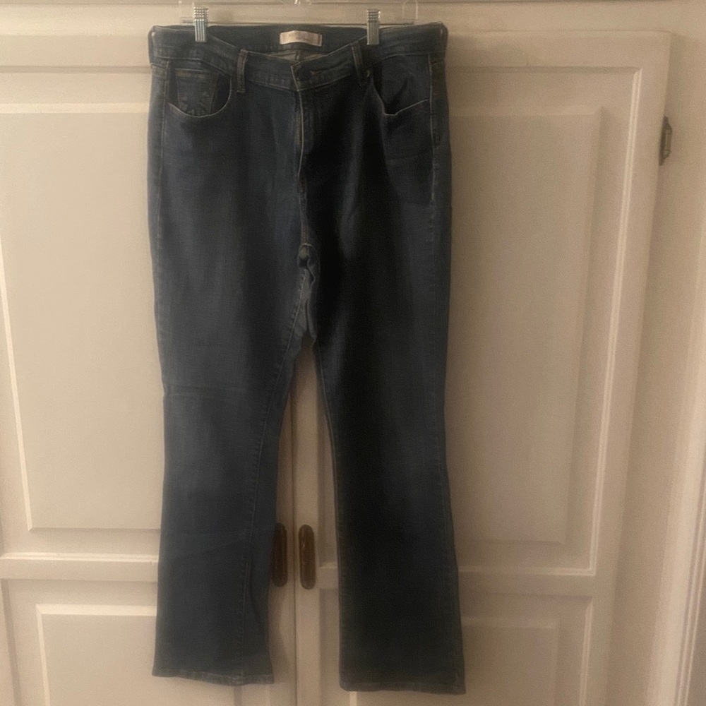 Levi's Medium Wash Boot Cut Jeans